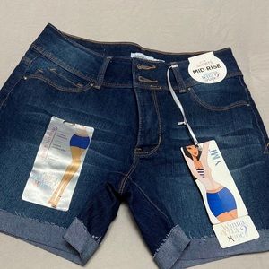 Women shorts